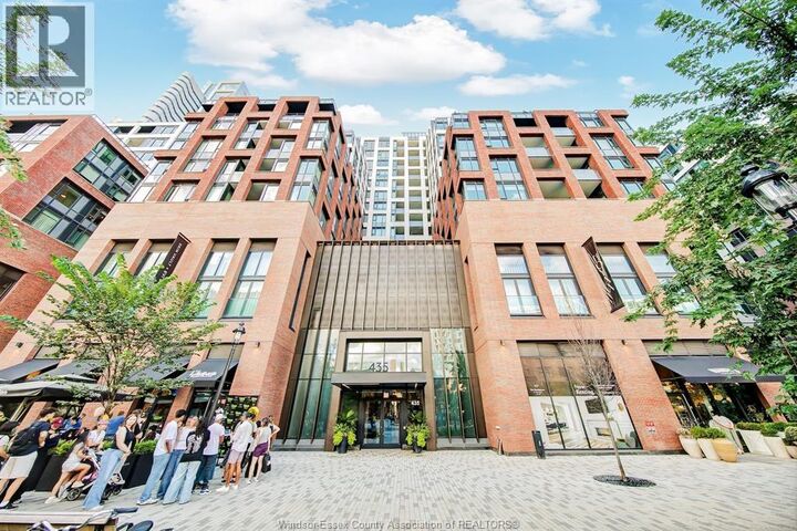 Property Photo:  435 Wellington Street West 1205  ON M5V 0V4 