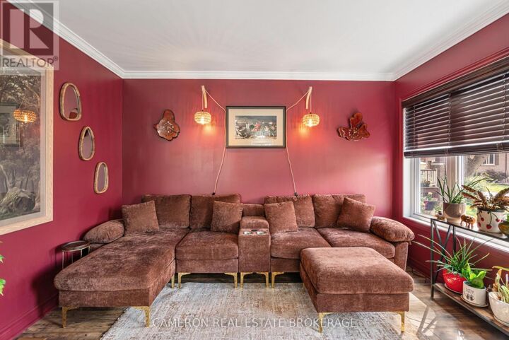 Property Photo:  327 Clarke Avenue  ON K6J 4G6 