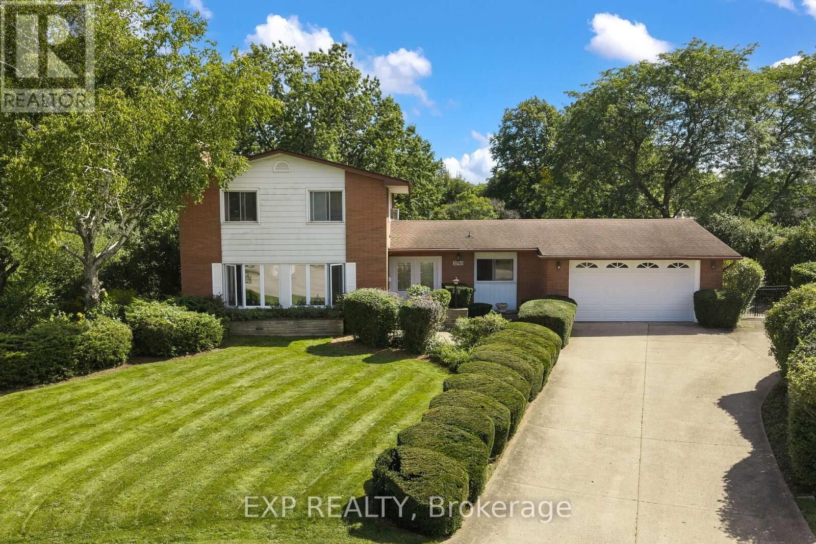 Property Photo:  3546 Eton Crescent  ON L2J 3B5 