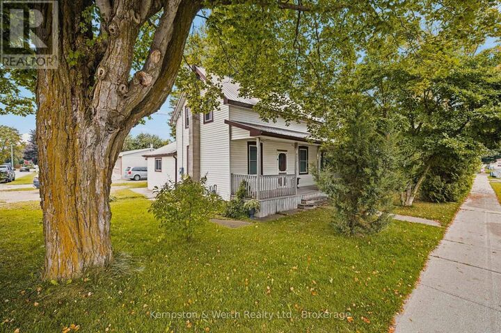 Property Photo: 485 Wallace Avenue South ON N4W 1Y5