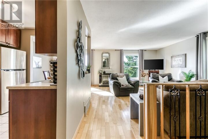 Property Photo:  1400 Magnolia Boulevard  ON P3A 4V2 