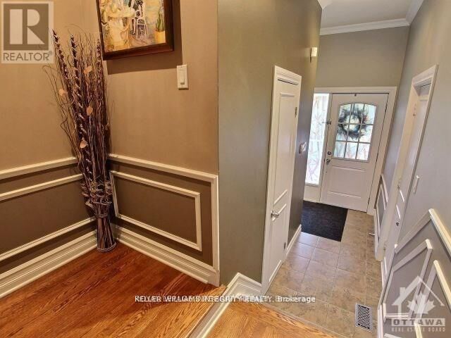 Property Photo:  4 Rueter Street  ON K2J 3Z9 