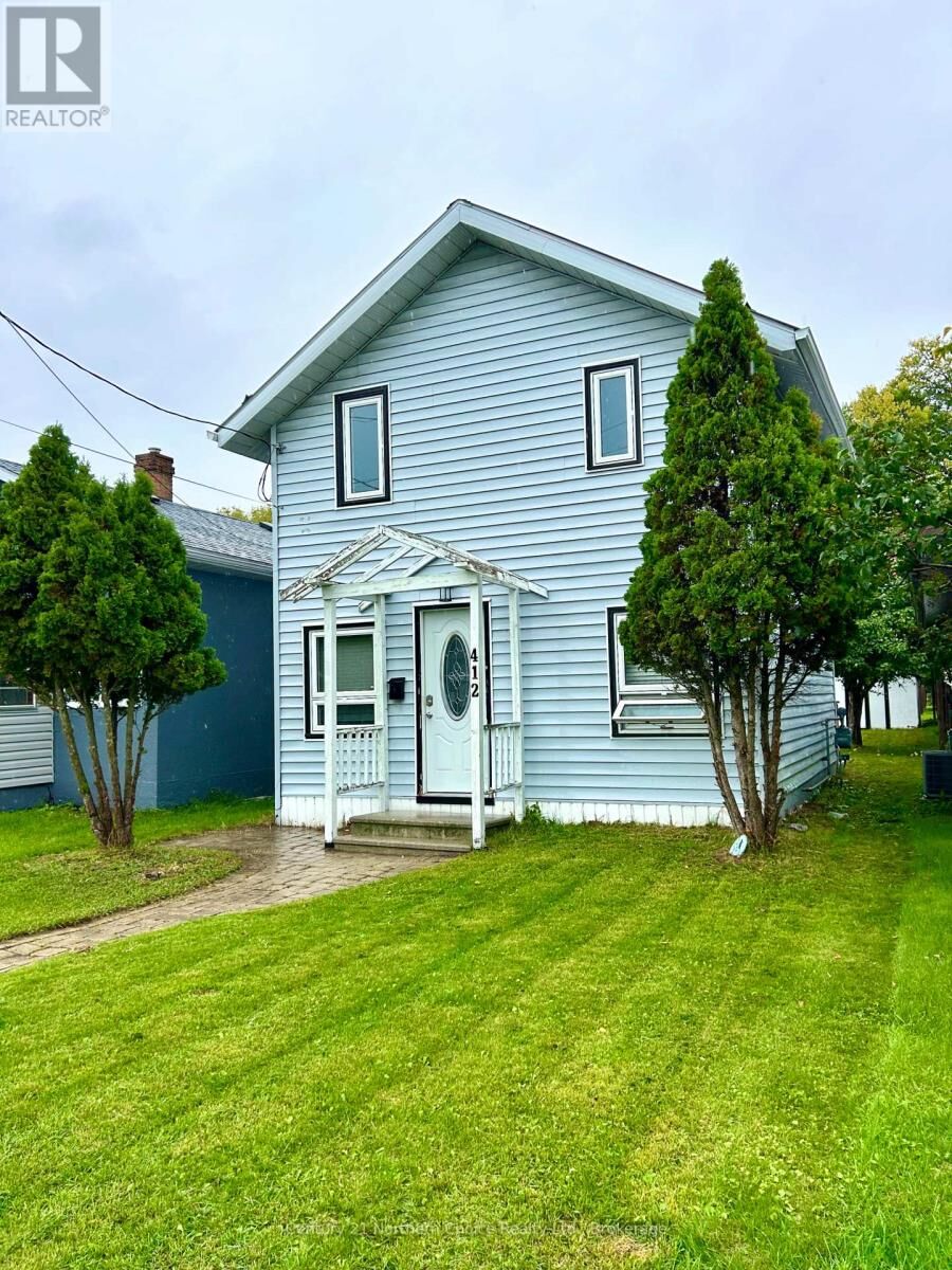 Property Photo:  412 Third Street West  ON P9A 3A9 