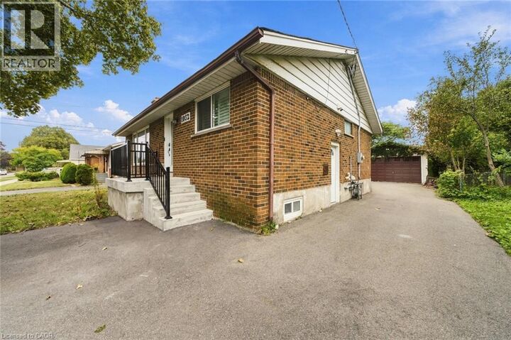 Property Photo:  1052 Fennell Avenue East Lower  ON L8T 1R6 