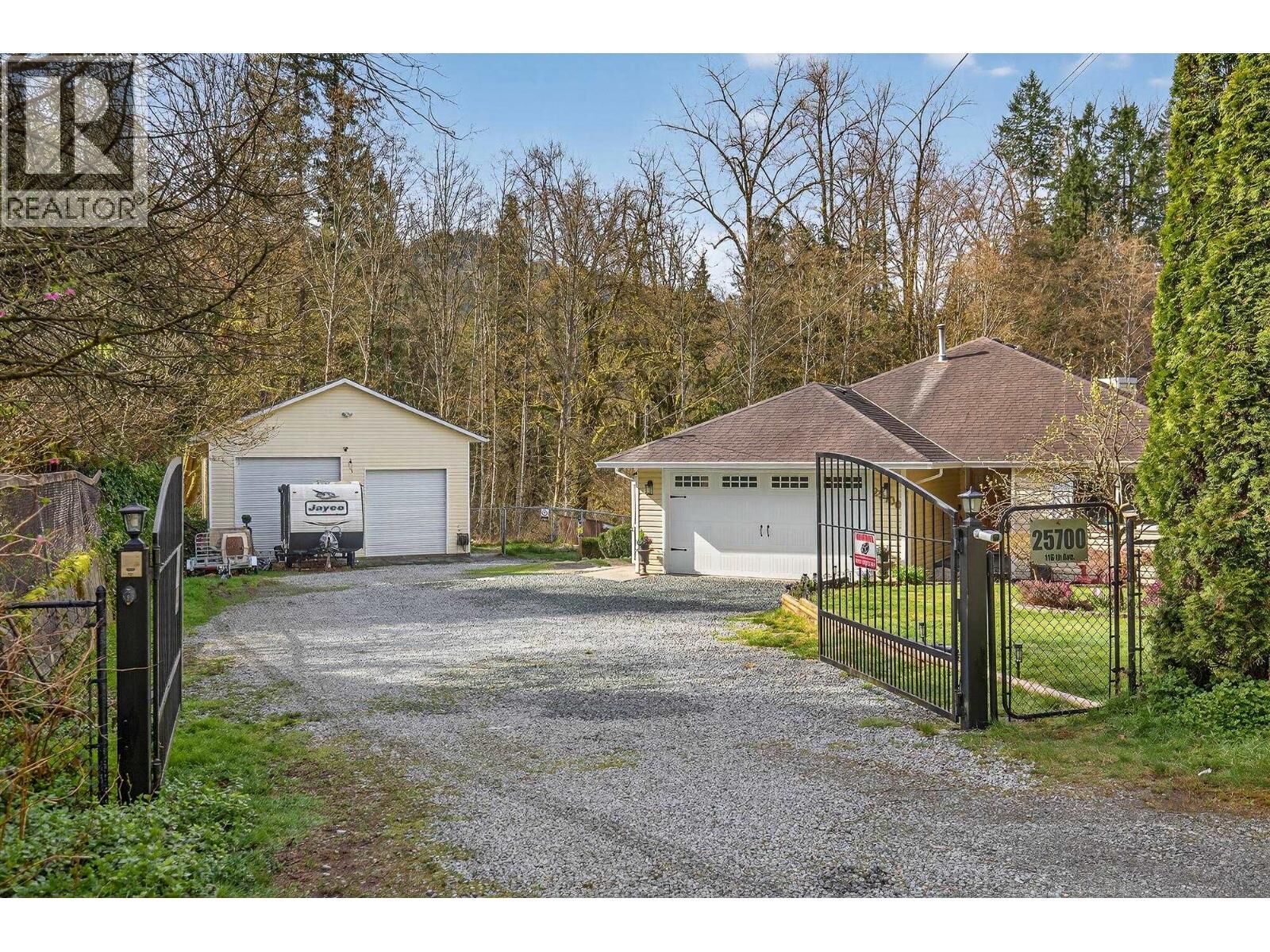 Property Photo:  25700 116 Avenue  BC V4R 1Z6 