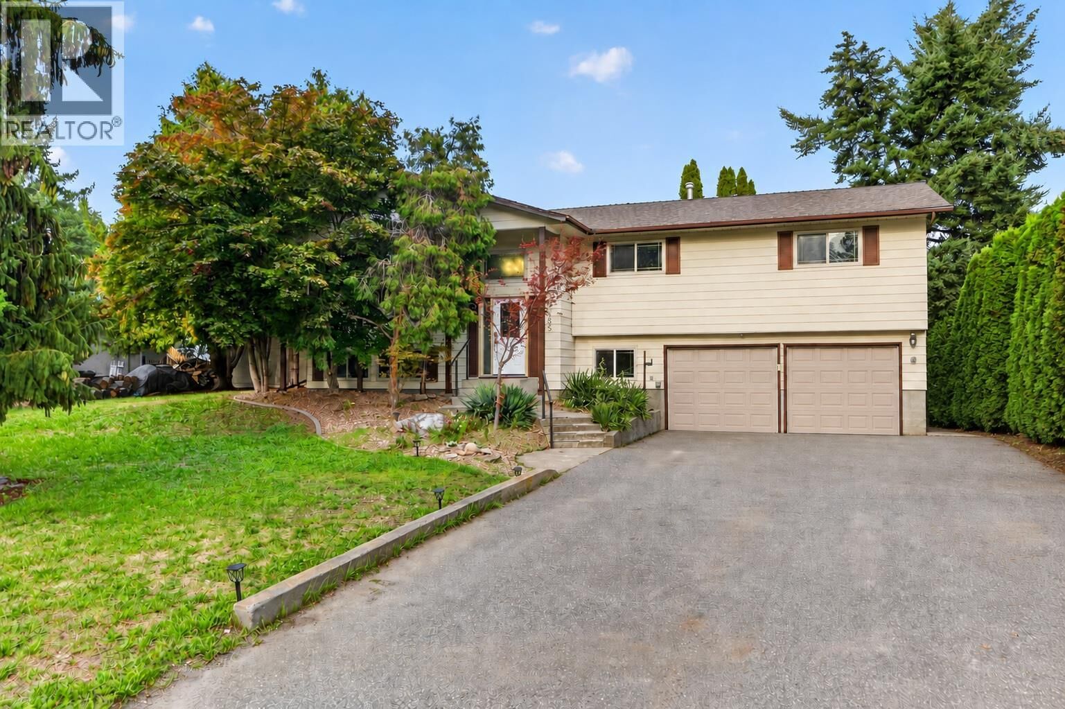 Property Photo: 4685 Westridge Drive BC V1W 3A8