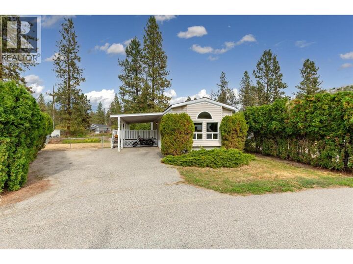 Manufactured home at 3585 Elk Road 24, Westbank