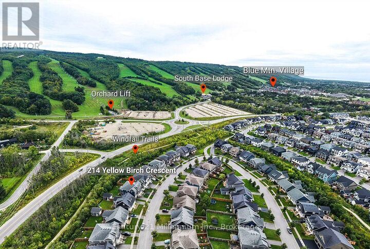 Photo de la propriété:  214 Yellow Birch Crescent  ON L9Y 0Y5 