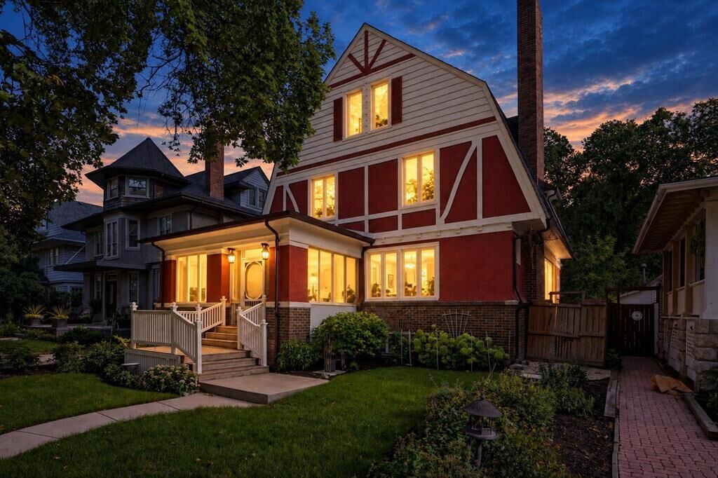 Photo de la propriété: 298 Kingsway Avenue MB R3M 0H4