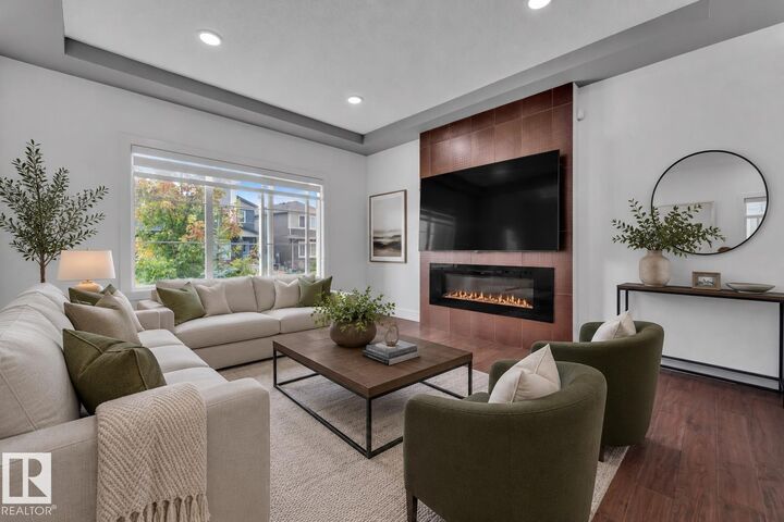 Property Photo:  6454 177A Avenue NW  AB T5Y 3X2 