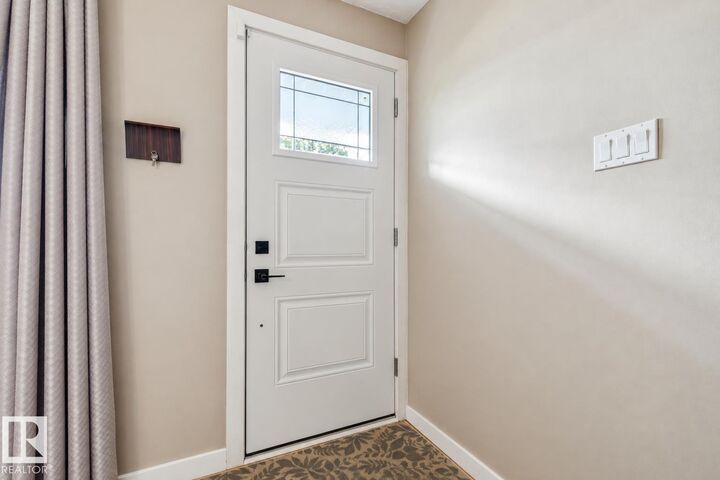 Property Photo:  16522 104 Avenue NW  AB T5P 0S7 