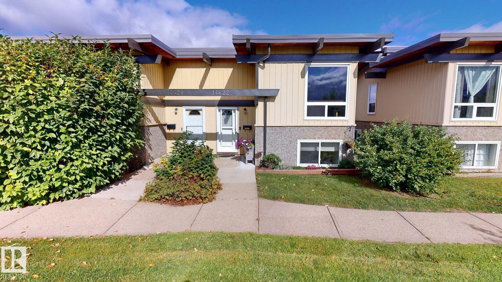 Property Photo:  14622 118 Street NW  AB T5X 2J4 