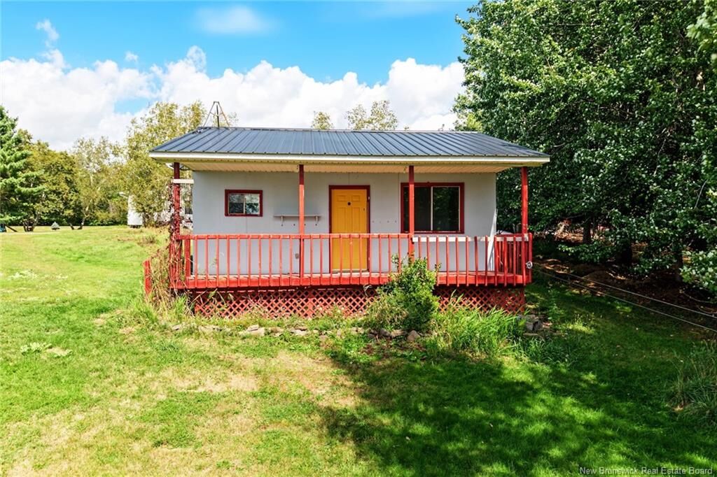 Property Photo:  301 Sand Point Road  NB E4B 1K9 