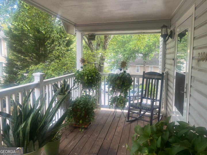 Property Photo: 2104 Augusta Drive SE GA 30067