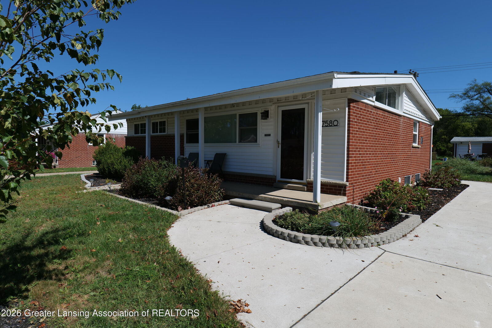 Property Photo:  17580 Dolores Street  MI 48152 