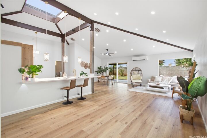Property Photo:  95-576 Leleiona Street  HI 96789 