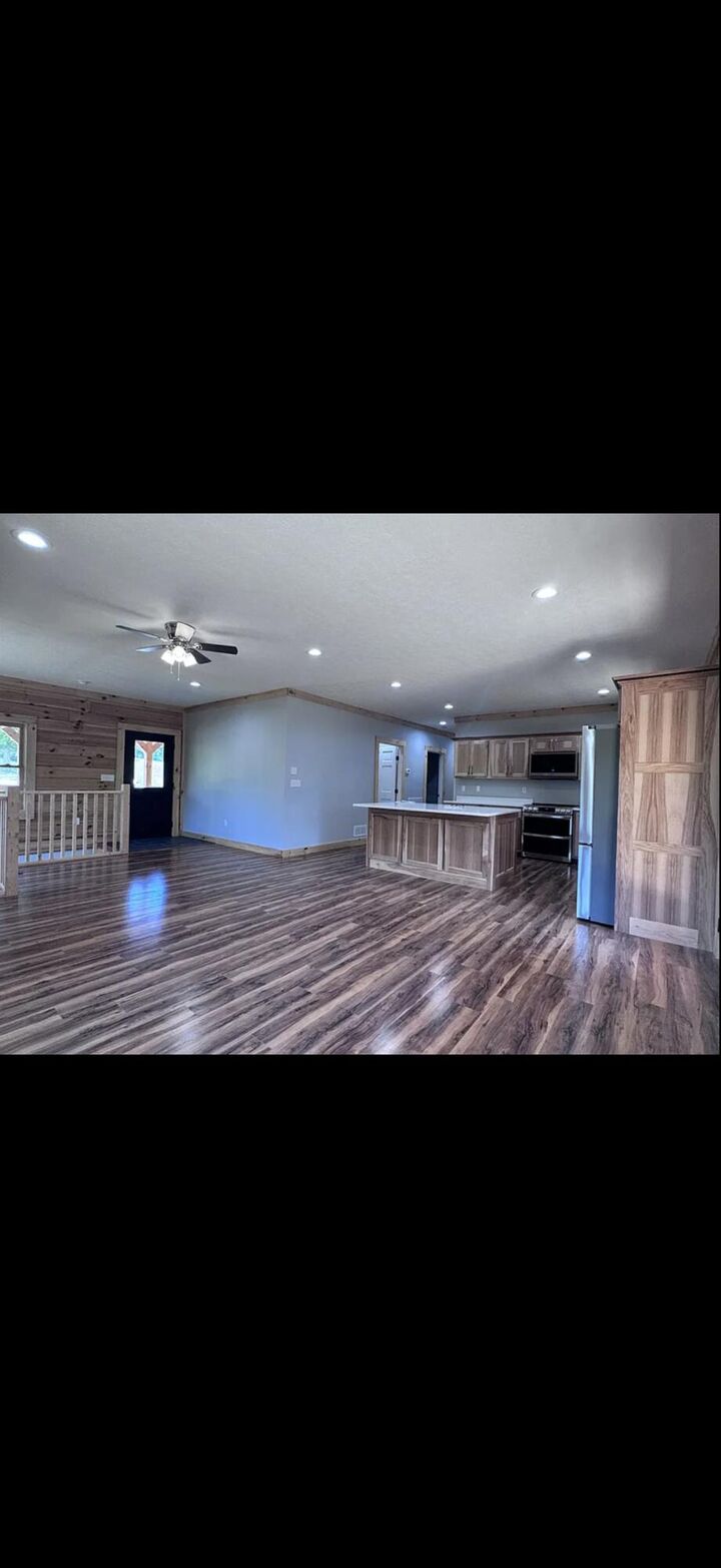 Property Photo: 1339 Hickory Point Drive KY 42633