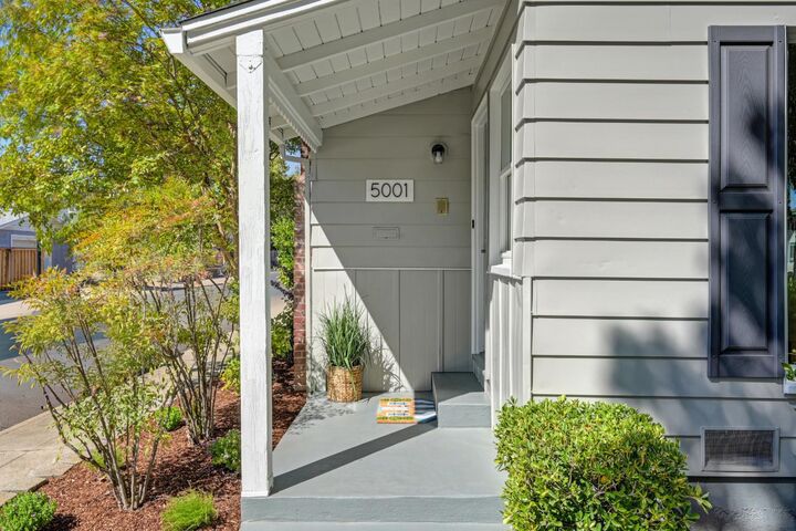 Property Photo:  5001 13th Avenue  CA 95820 