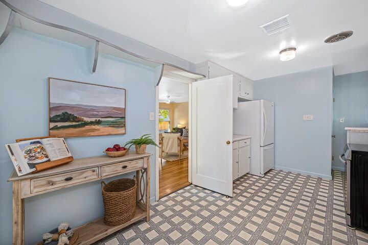 Property Photo: 5001 13th Avenue CA 95820