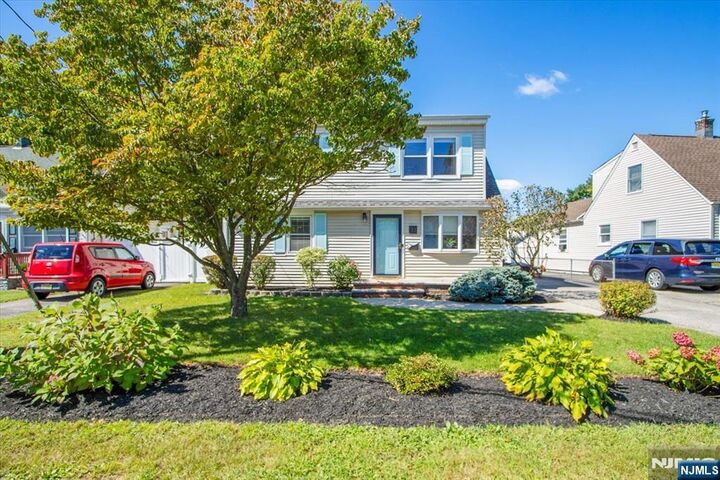 Property Photo: 73 Burnside Place NJ 07420