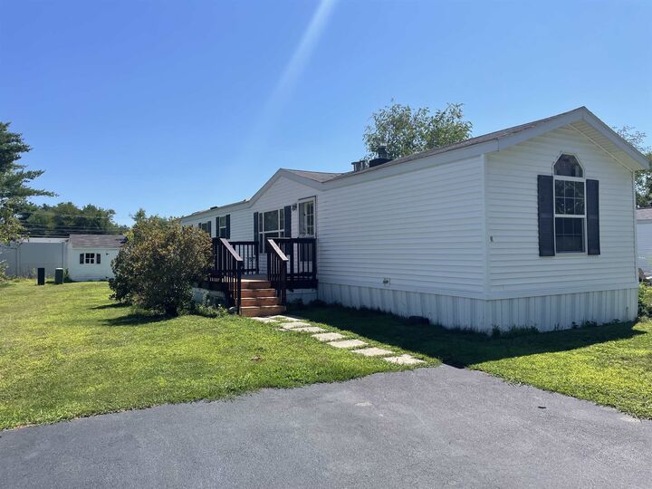 Property Photo: 11 Colonial Village NH 03878