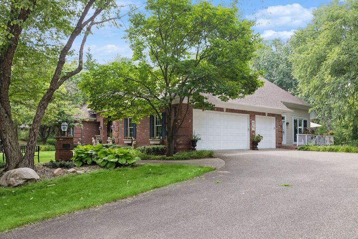 Property Photo:  1959 Pine Ridge Drive  MN 55118 