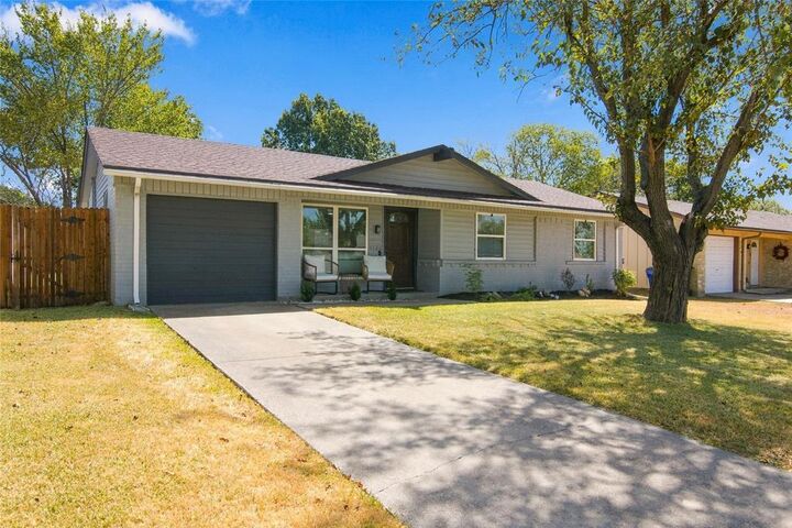 Property Photo: 4720 Kyle Drive TX 75180