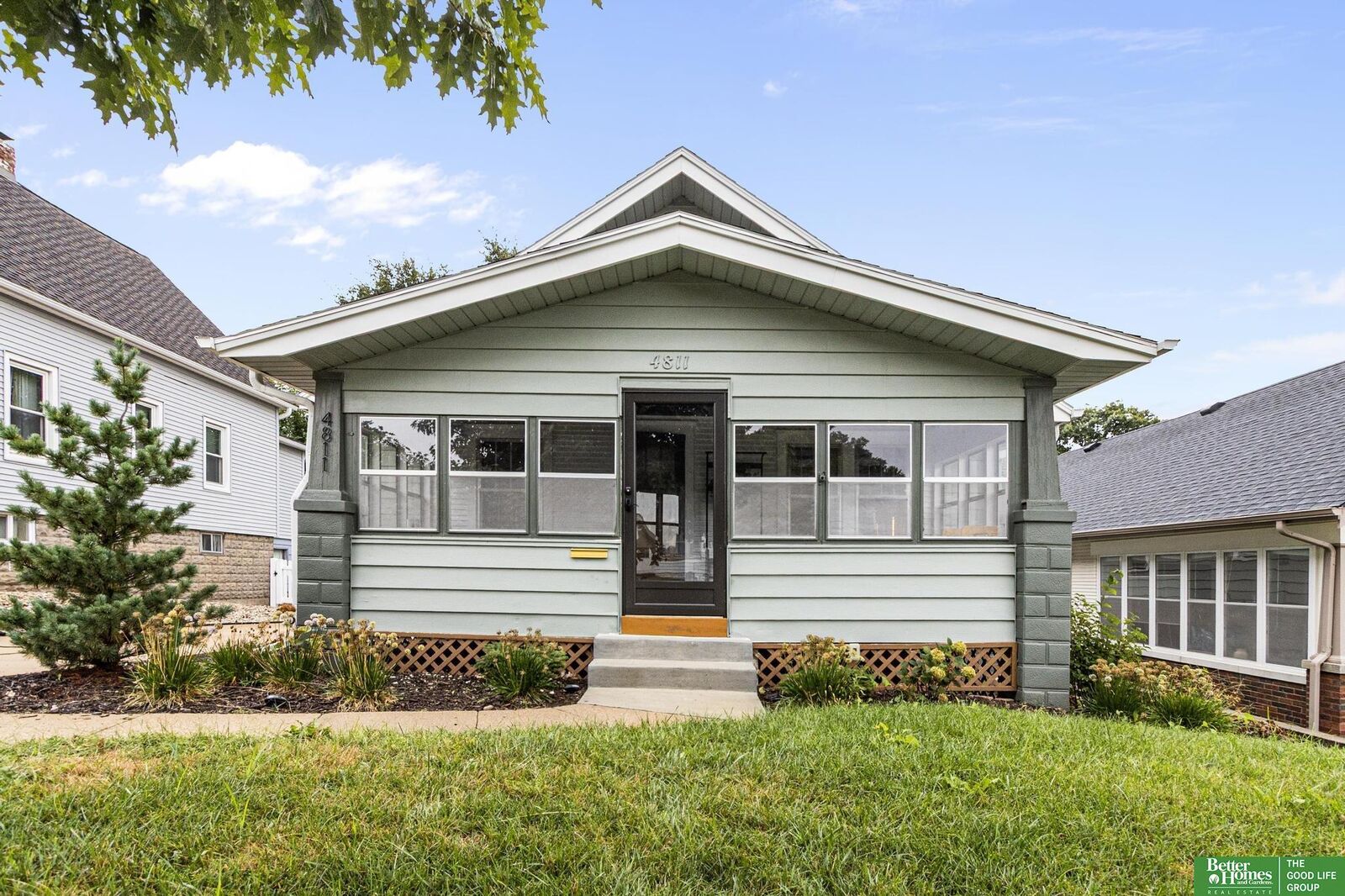Property Photo:  4811 Pierce Street  NE 68106 
