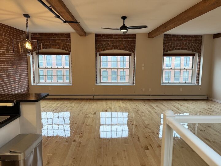 Property Photo: 240 Jackson Street 622 MA 01852