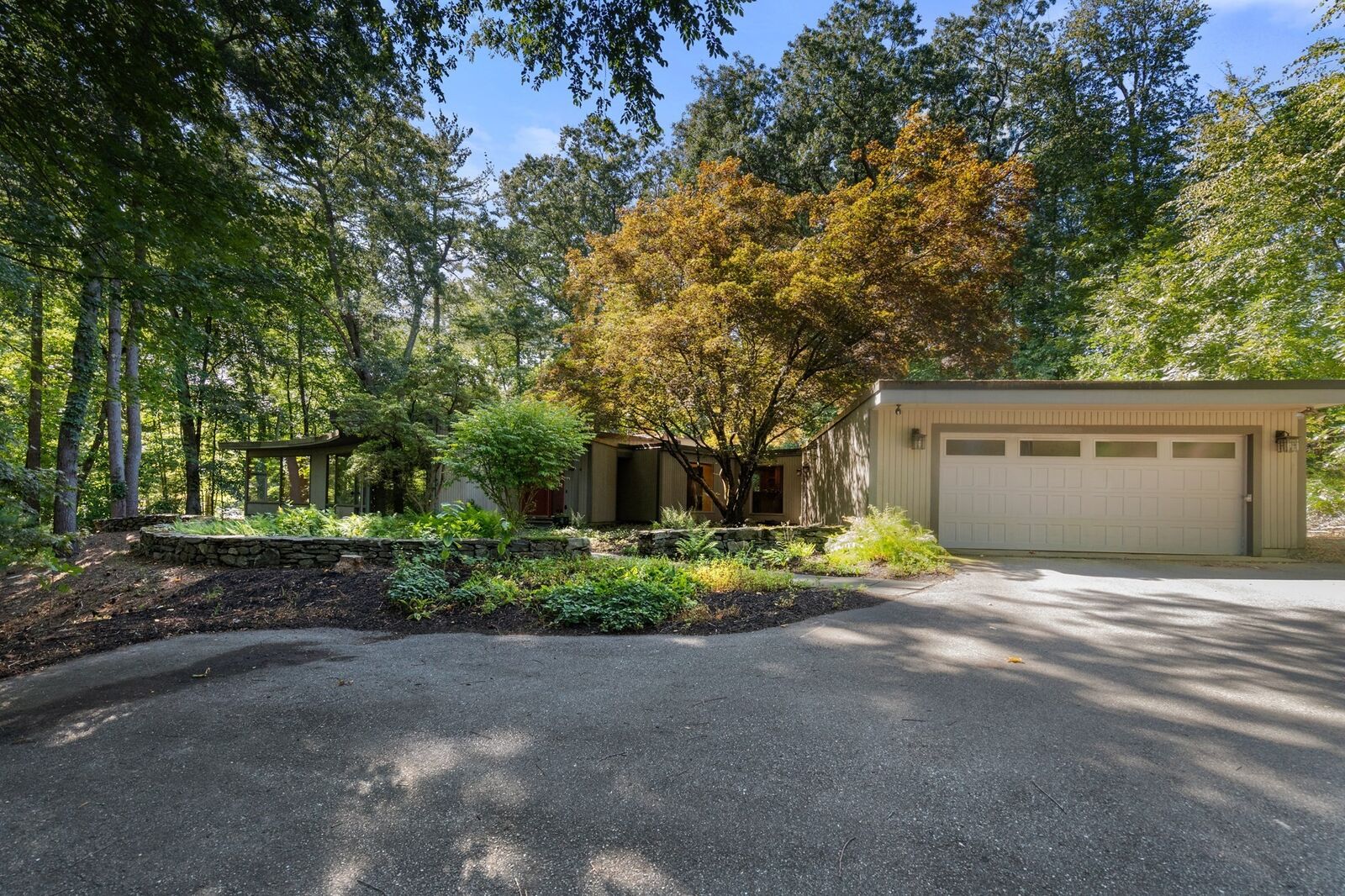 Property Photo:  688 Annursnac Hill  MA 01742 