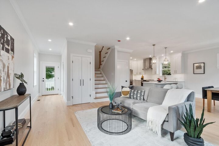 Property Photo:  54 Cypress St. 54  MA 02472 