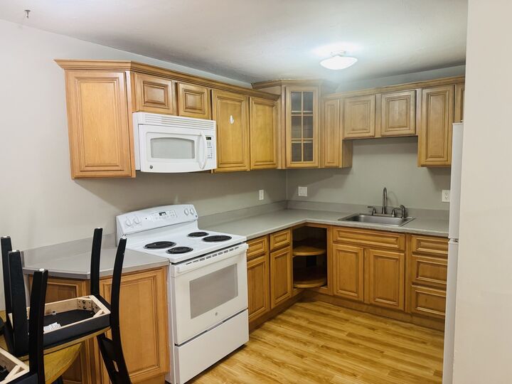 Property Photo:  9 Chapel Hill Dr. 6  MA 02360 