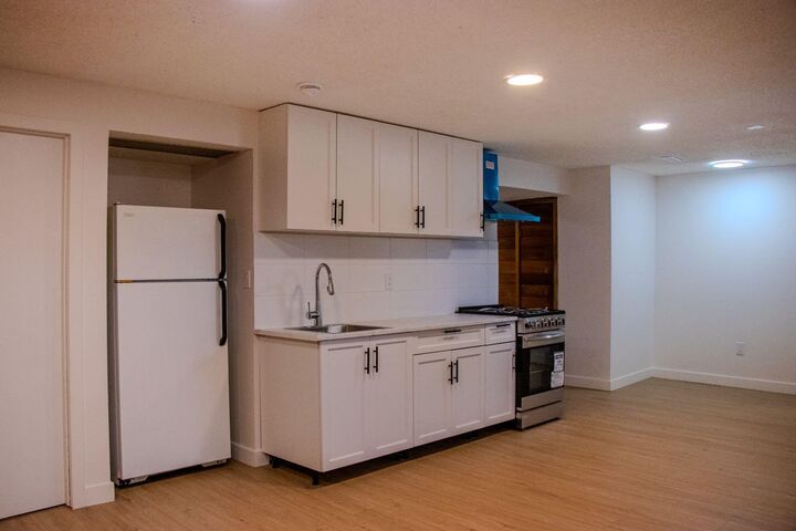 Property Photo:  471 78 Avenue NE  AB T2K 5A1 