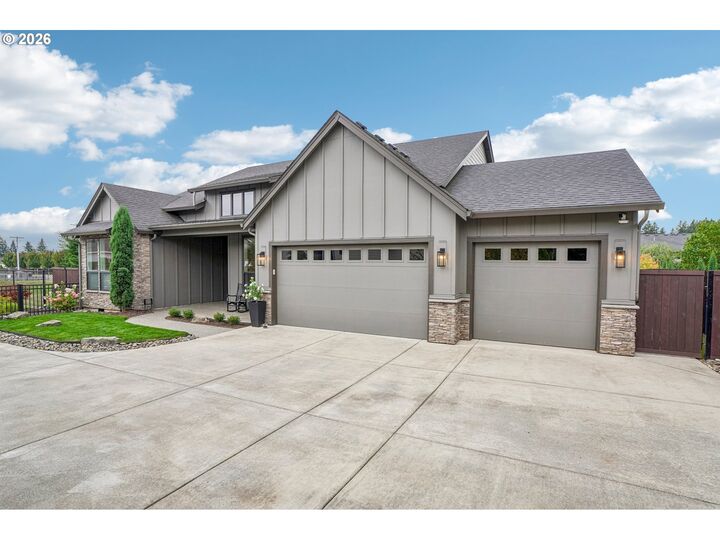Property Photo:  18204 NE 78th Cir  WA 98682 