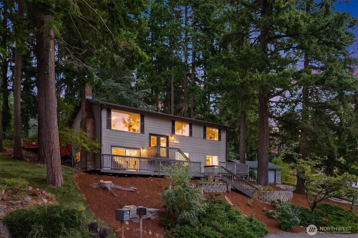 Property Photo:  3525  96th Avenue E  WA 98371 