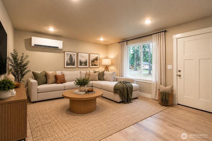 Property Photo:  1131  Oakmont Drive  WA 98922 