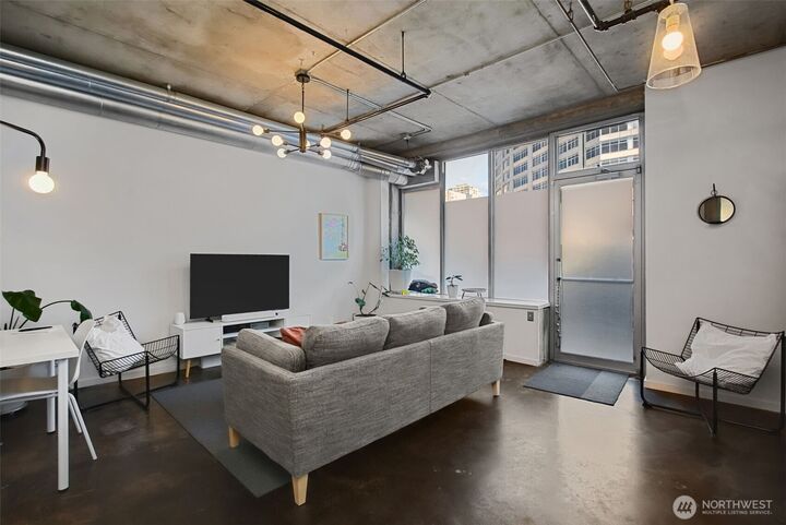 Property Photo:  66  Bell Street 4  WA 98121 