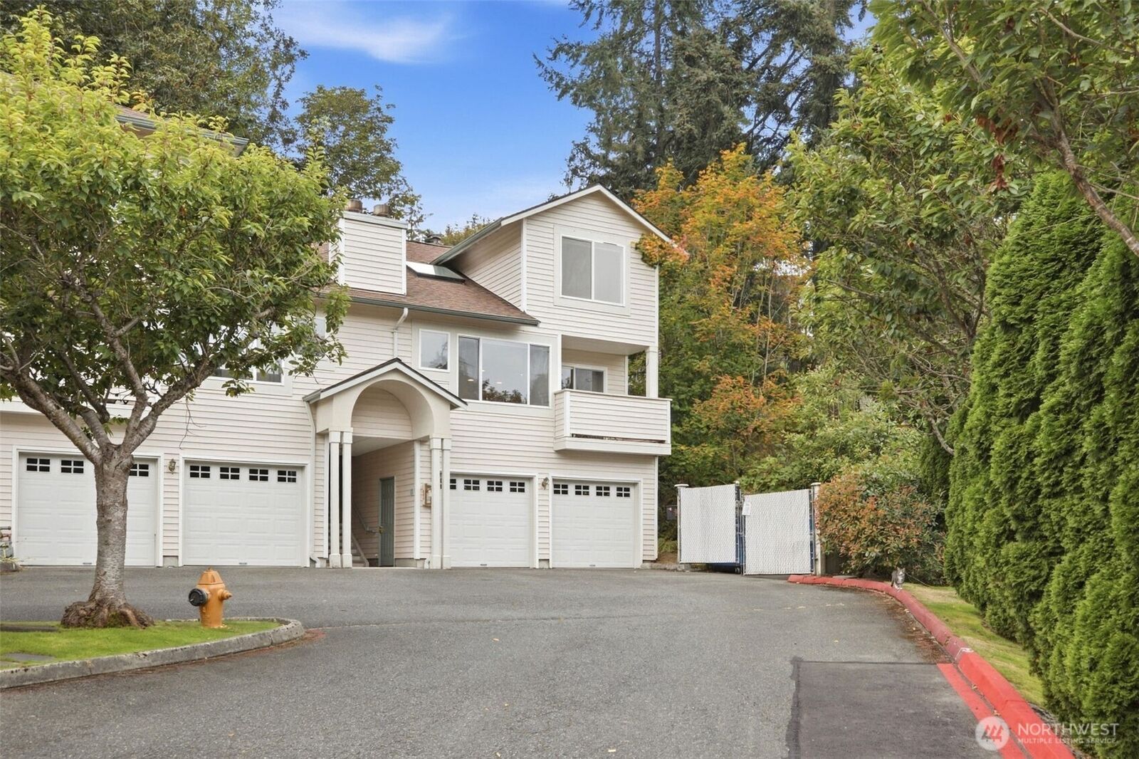 Property Photo: 8828 238th Street SW D WA 98026