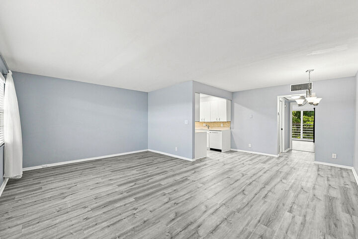 Property Photo:  2404 Antigua Circle G4  FL 33066 