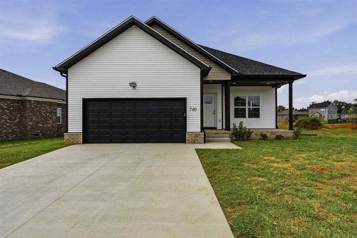 Property Photo:  740 Shelldrake Lane  KY 42101 