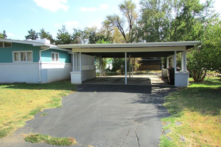 Property Photo:  1200 S Keith Ave  KS 67209 