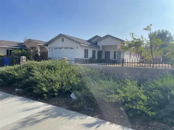 Property Photo: 1489 Richardson CA 92408