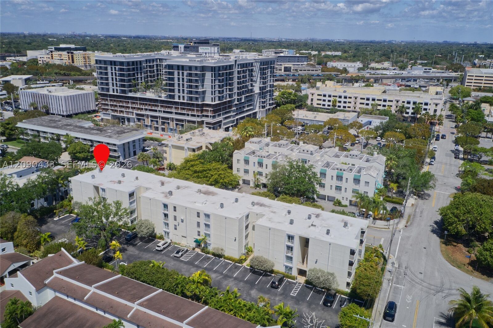 Property Photo: 5838 SW 74th Ter 317 FL 33143