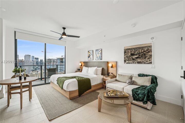 Property Photo:  601 NE 1 Ave 3312  FL 33132 