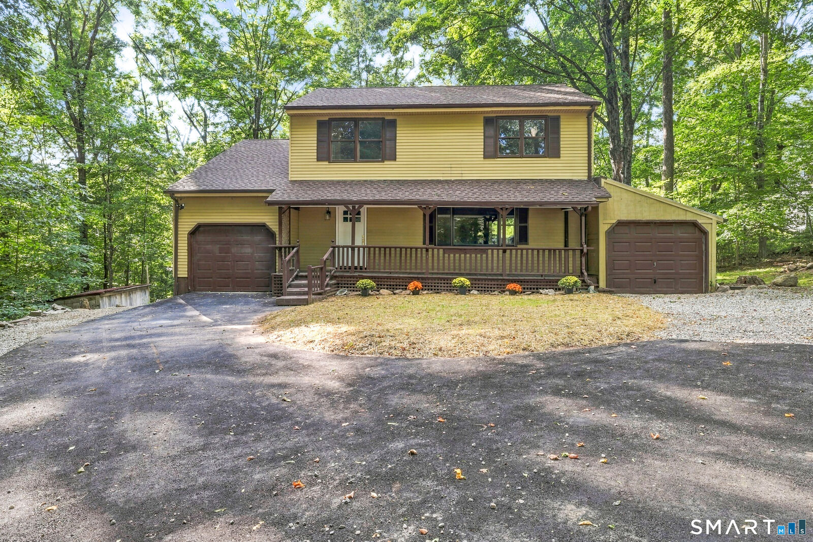 Property Photo:  61 Isleib Road  CT 06447 