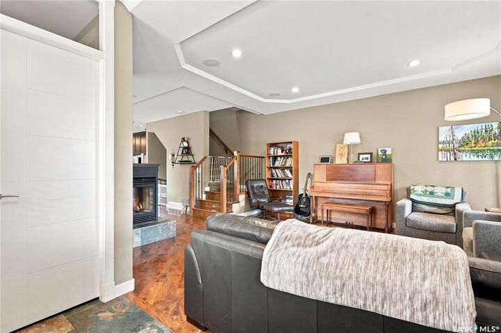 Property Photo:  1201 12th Street E  SK S7H 0E3 