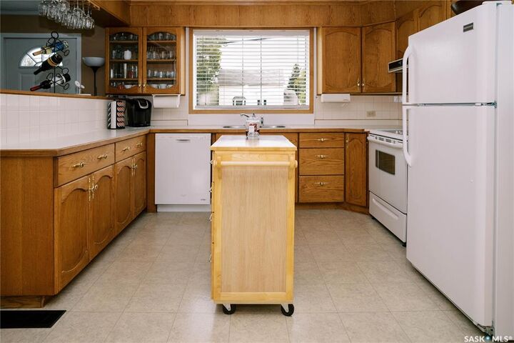 Property Photo:  409 5th Avenue  SK S0K 3R0 