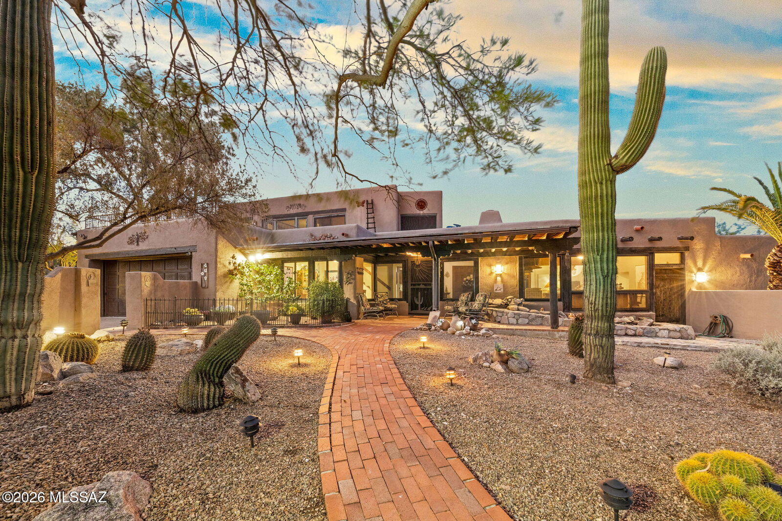 Property Photo:  6001 E Paseo Ventoso  AZ 85750 