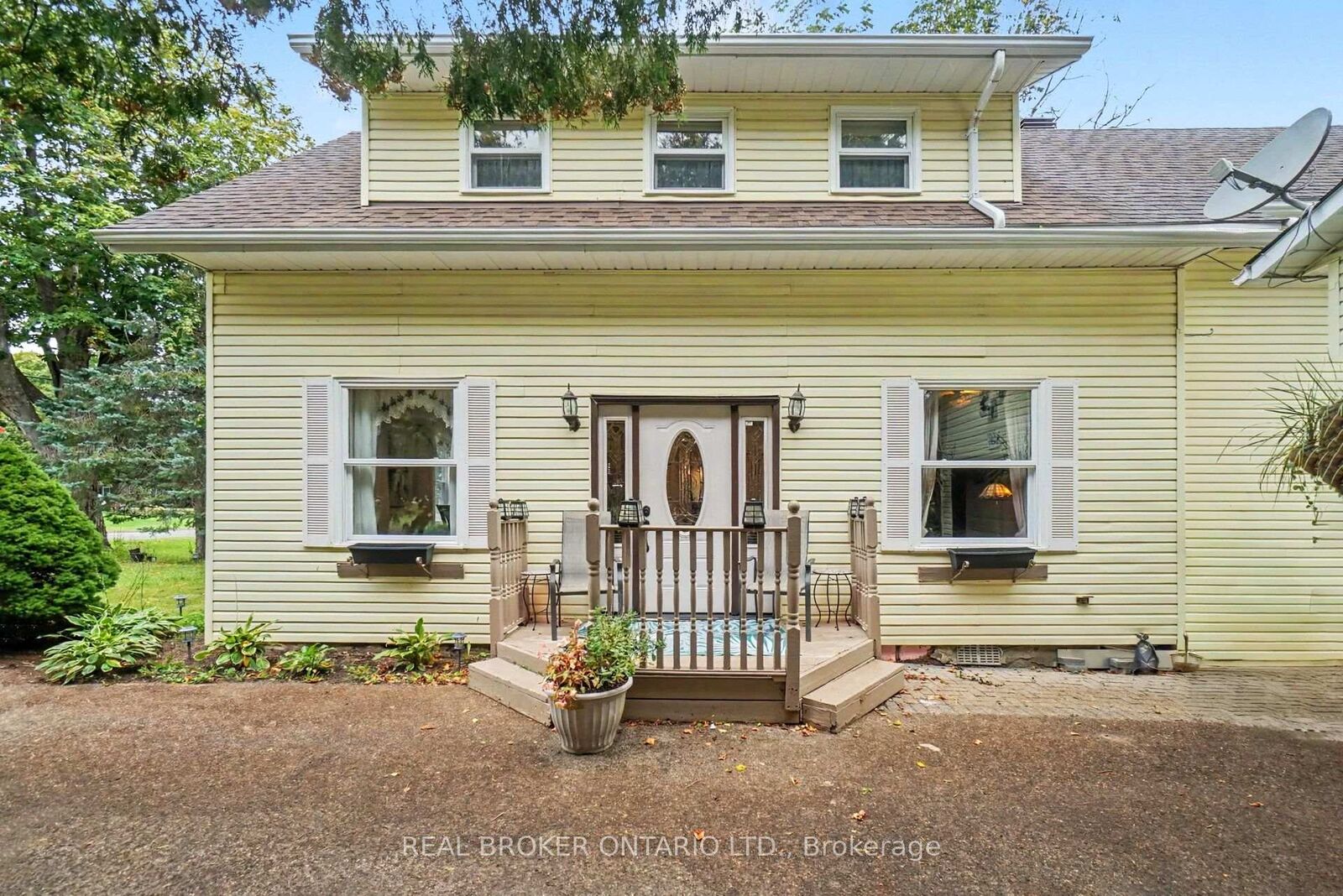 Property Photo:  8491 County Rd 7 Road  ON K0E 1A0 