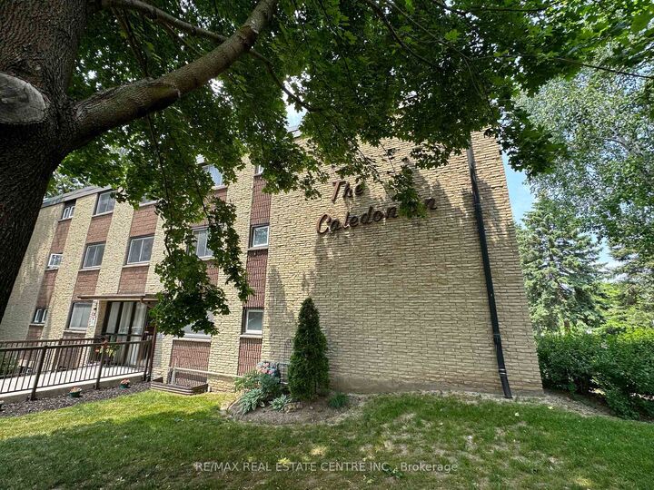 Property Photo:  944 Caledonian View 301  ON N3H 1A5 